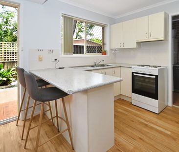 Cozy & Comfortable Townhouse - Photo 1