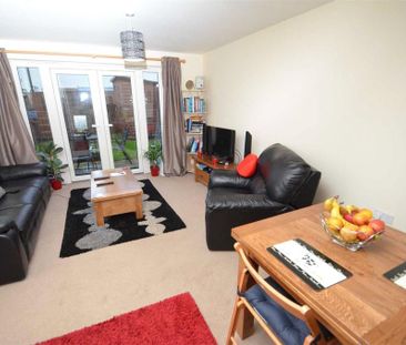 2 bedroom semi-detached house to rent - Photo 2