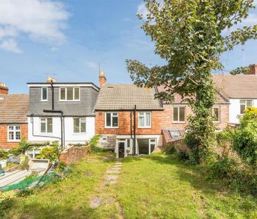 4 bedroom terraced house to rent - Photo 1