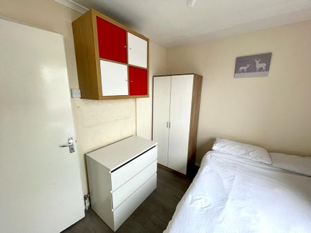 Wager Street – Room 4 - Photo 4