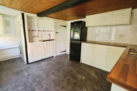 2 bedroom cottage to rent - Photo 2