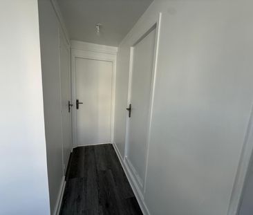 Location Appartement 2 pièces 46m² PARIS 18ème - Photo 1