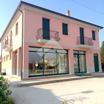 Multilocale in affitto - Photo 3