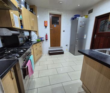 Room in a Shared House, Palmerston Road, N22 - Photo 5