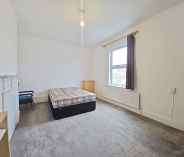 2 Bed Flat, London Road, RG1 - Photo 4