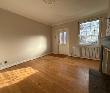 3 bedroom end of terrace house to rent - Photo 1