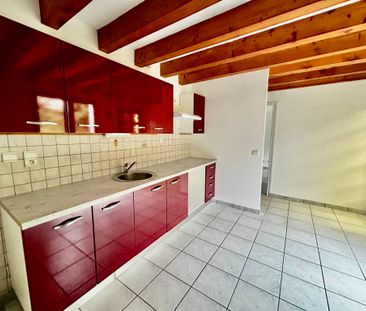 Location Appartement 4 pièces 63m² ST JEOIRE PRIEURE 73190 - Photo 5