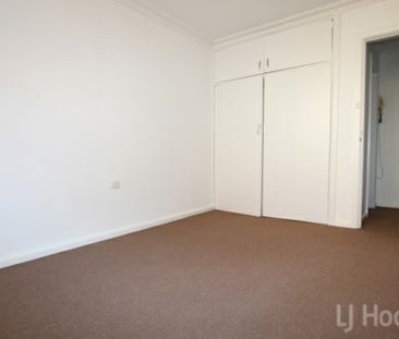 Spacious Two Bedroom Granny Flat - Photo 1