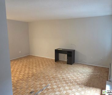 214-50, Av willowdale, Outremont à louer - Photo 2
