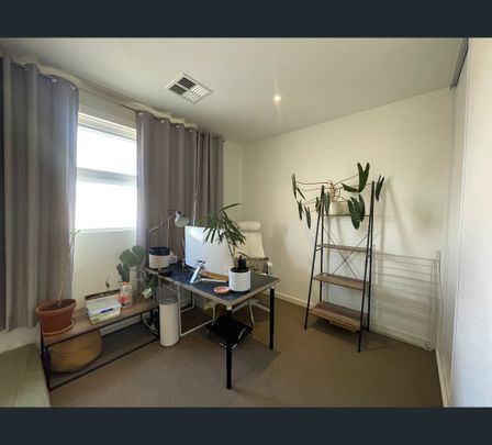 4/8-10 Marcella Lane, Mawson Lakes, SA 5095 - Photo 1