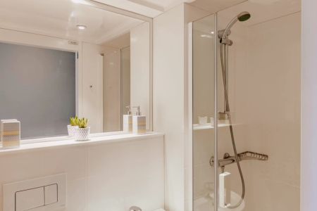Classic En-suite - Photo 5