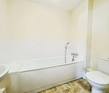 2 bedroom apartment to rent - Photo 6