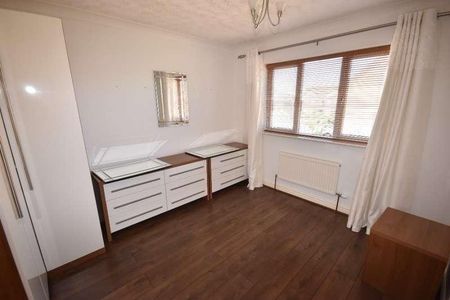 Bristow Road, Cranwell, NG34 - Photo 4