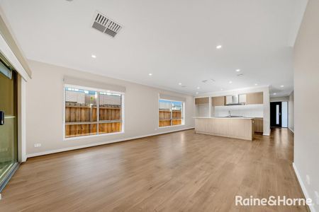 4 Cordhill Circuit, Aintree, VIC 3336 - Photo 5