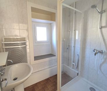 Location Appartement 2 pièces 42m² - Photo 6