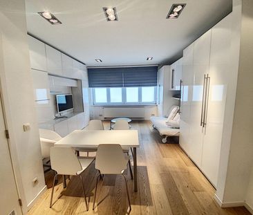 À louer à Ixelles : appartement de type studio rez-de chaussée avec... - Foto 6