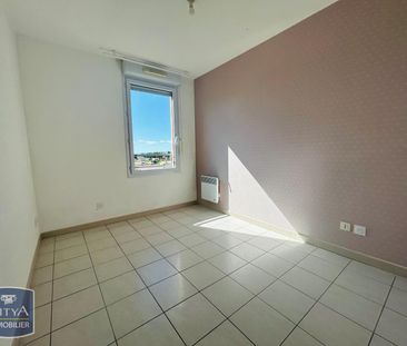 Location Appartement 3 pièces 52m² CARPENTRAS 84200 - Photo 1