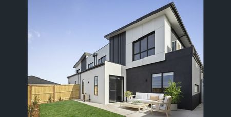 Modern Comfort and Style in Growing Sunbury - Photo 2