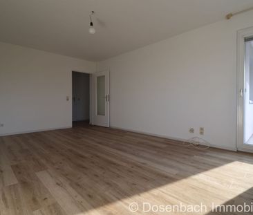 Frisch renovierte 3-Zimmer-Wohnung im 4. Obergeschoss mit Lift und ... - Photo 3