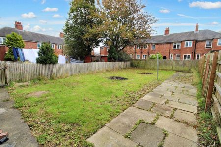 3 bed terraced house to rent in NE6 - Photo 4