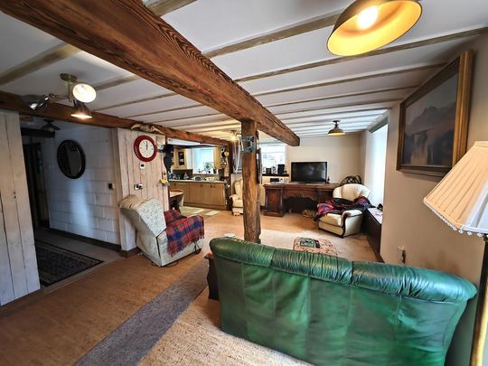 3 bedroom semi-detached house to rent - Photo 1