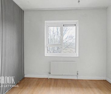 2 bedroom end of terrace house to rent - Photo 5