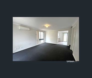 Conveniently Located - Photo 1
