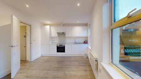 Studio to rent - Photo 4