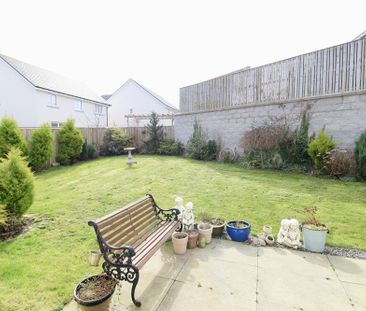 5 bedroom detached house to rent - Photo 1