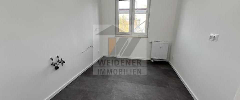 Exklusive 3 Zimmer Wohnung mit Balkon, Wanne und Dusche! Erstbezug nach Sanierung! - Foto 1