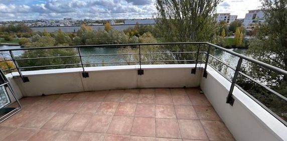Location Appartement 1 pièce 27m² NEUILLY PLAISANCE 93360 - Photo 2