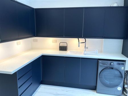 Old Lynn Road, Wisbech - Photo 3