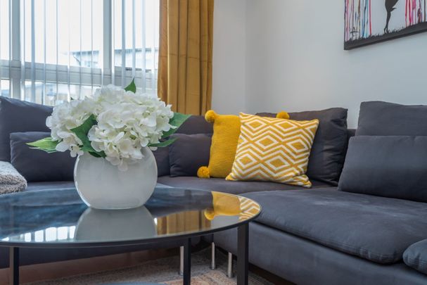 2 Bed Terraced House, Hampstead Walk, E3 - Photo 1