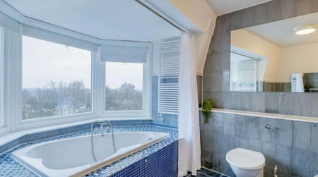 5 bedroom flat to rent - Photo 2