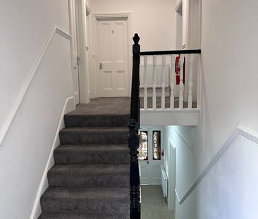 Room in a Shared House, Walm Lane, NW2 - Photo 2