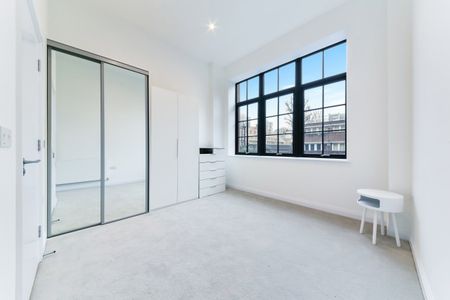 2 Bed Flat, Pearl Buildings, SE5 - Photo 4