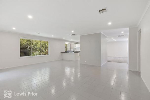 Beautifully Presented Family Home, Offering Lifestyle and Convenience - Photo 1