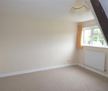 2 bedroom semi-detached house to rent - Photo 5