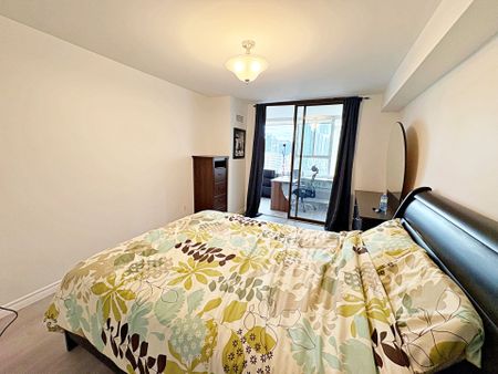 For Lease - 45 Carlton Street Unit# #1917, Toronto, Ontario - Photo 3