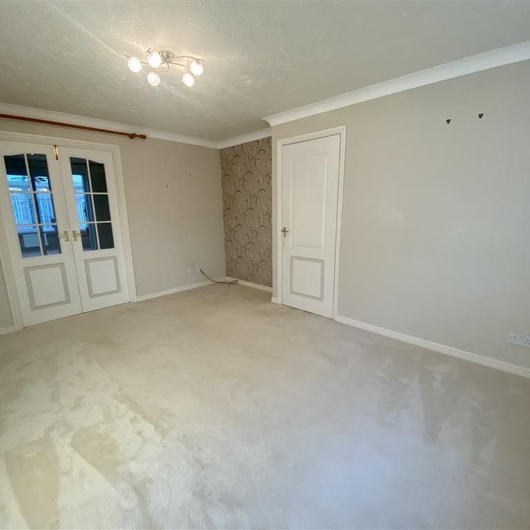 Newstead Walk - Photo 1