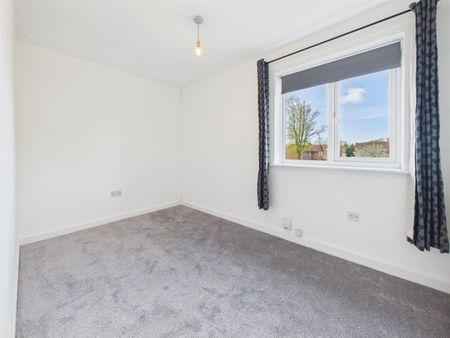 2 BED Semi-detached house To rent - Photo 4