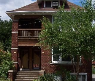 Roomy basement suite with large windows | 150 Erie. St. West, Windsor - Photo 1