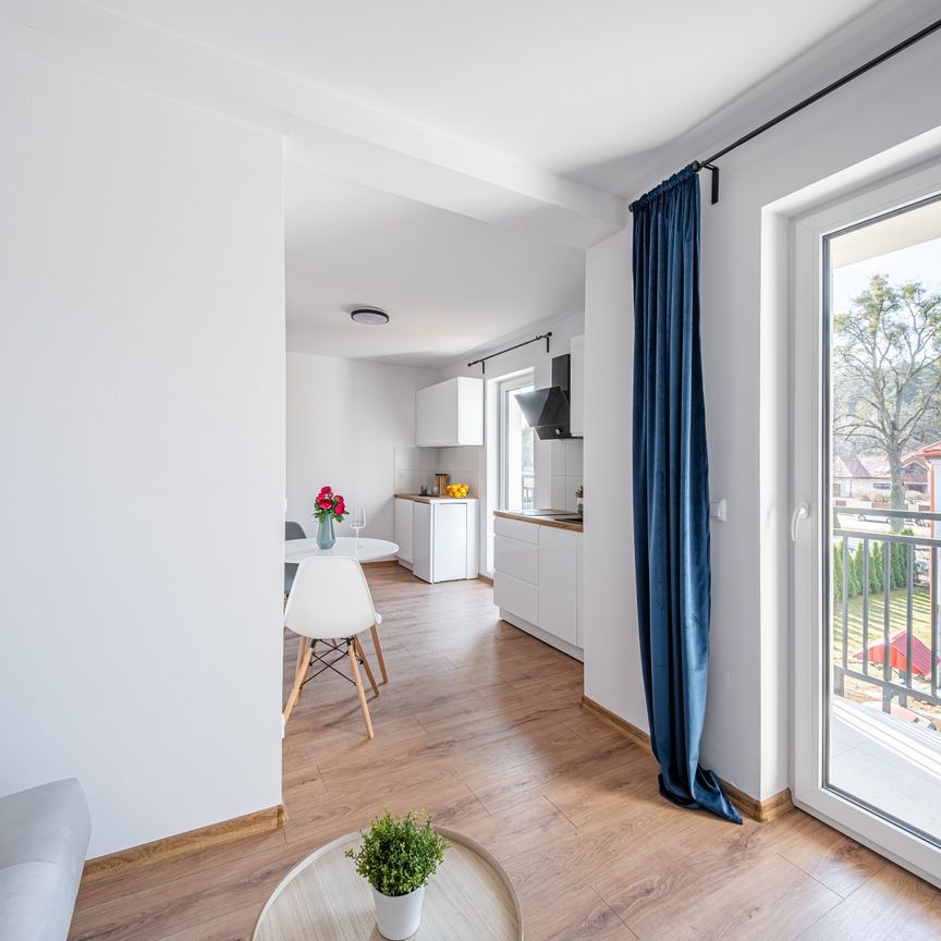 Przestronna kawalerka z balkonem - Photo 1