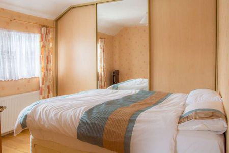 Killester Park, Dublin - Photo 4