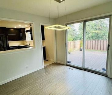 For Lease - 213 Northlake Drive, Waterloo, Ontario - Photo 6