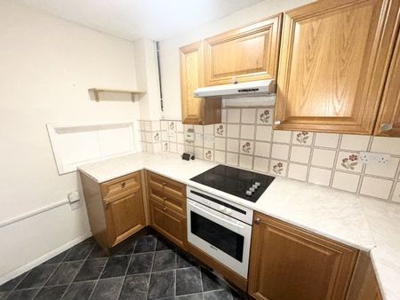 Ferngill Close, NG21LB, Property for rent - Photo 2