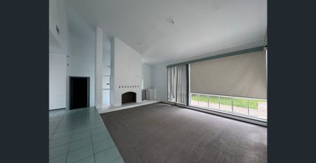 A Place to be - Photo 4