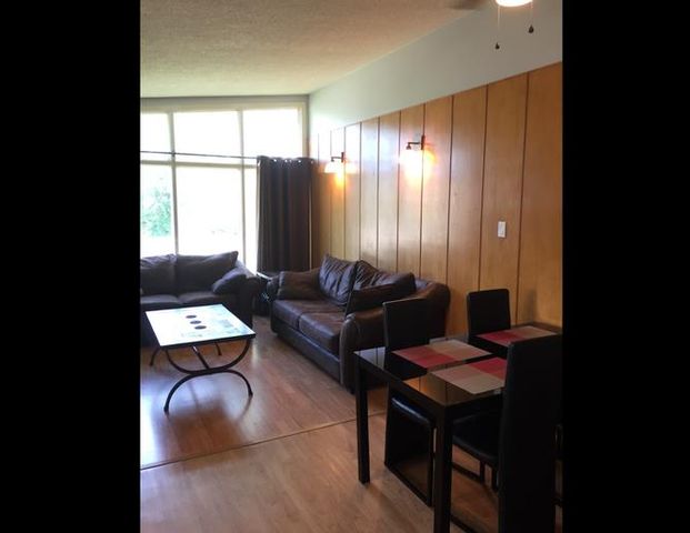 9 Alpha | 7009 101 Avenue NW, Edmonton - Photo 1