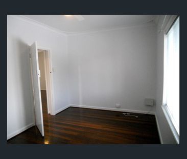 2 X 1 UNIT CLOSE TO SWAN RIVER FORESHORE! - Photo 3