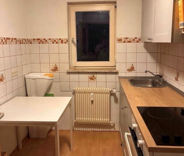 Nur mit WBS: helle 3-Zimmer-Wohnung mit separater Küche, Badewanne - Photo 4